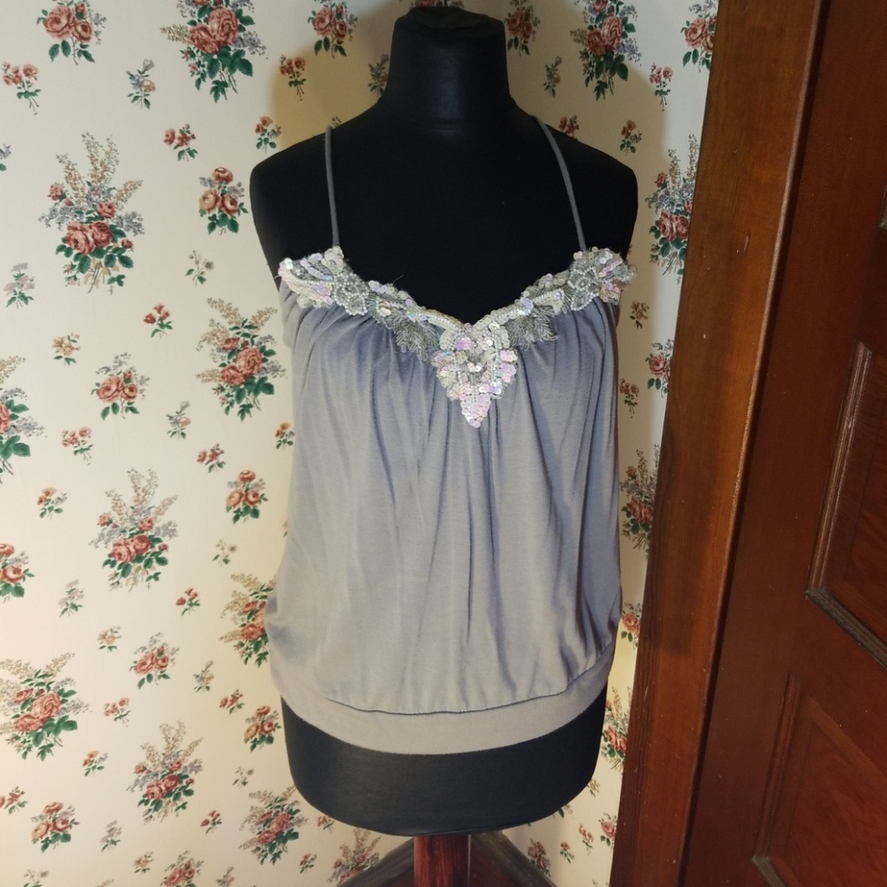 Forever 21 going out top